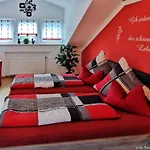 Apartamento Simon In By Interhome